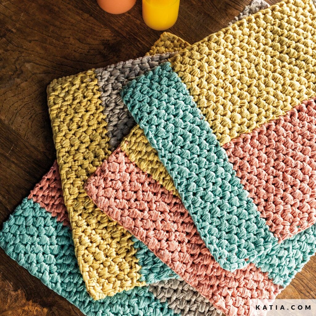 pattern-knit-crochet-home-hot-pad-spring-summer-katia-6255-46-g-1024x1024